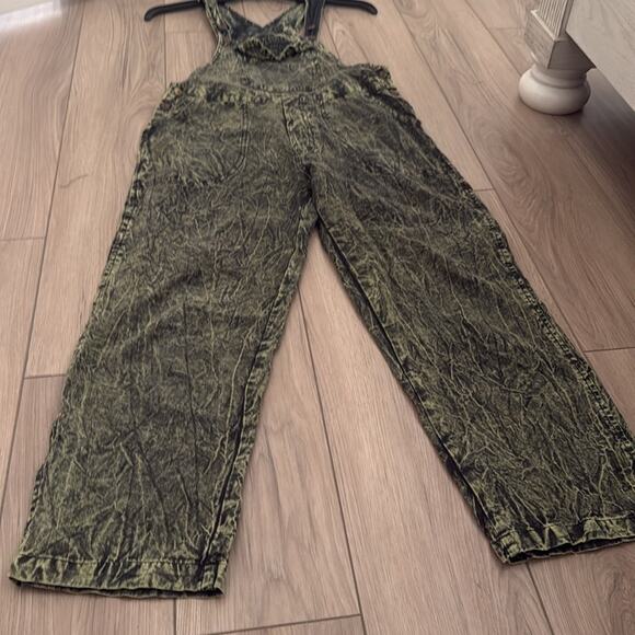 Rhea Costa Black and Yellow (acid wash) Jumpsuit - Picture 4 of 7